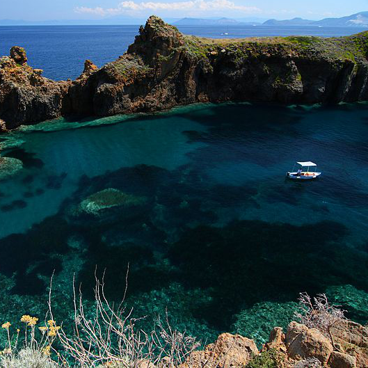 Milazzo Sicily B&B ReUmberto Aeolian Islands Panarea